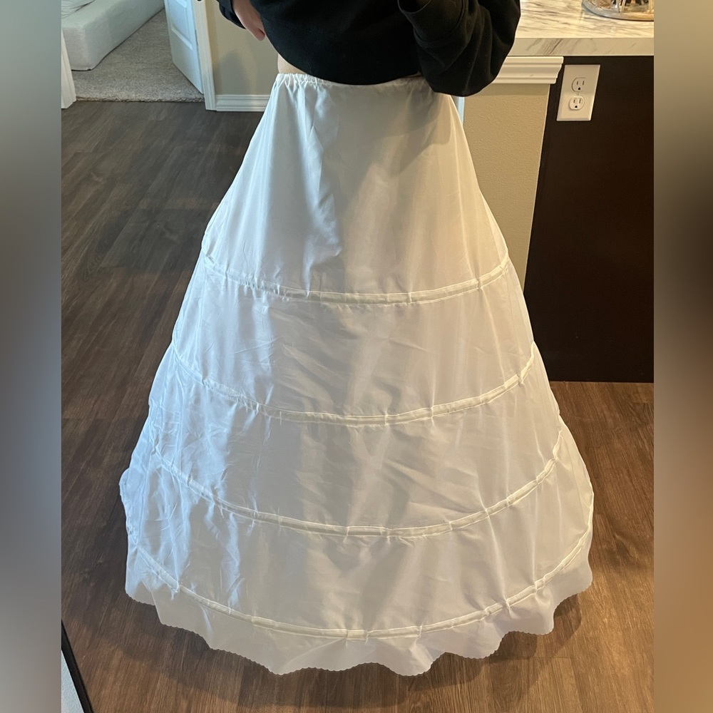 Adjustable Hoop Underskirt for Wedding Dress